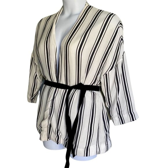 H&M White and Grey Striped Wrap Top Black Tie Belt Womens Small - Picture 4 of 10